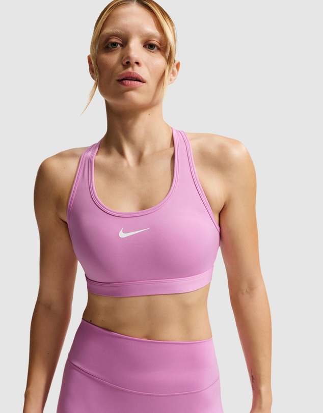 Nike - Swoosh Medium Support Padded Sports Bra