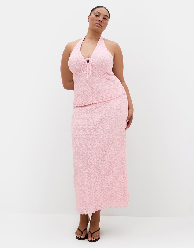 City Chic - Plus size Shiloh Lace Halter Top - heavenly pink