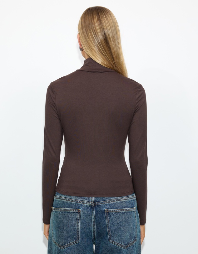 Dazie - Lila Turtleneck Jersey Top