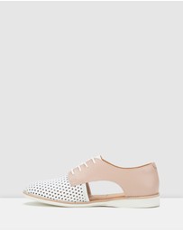 Rollie - Sidecut Punch Shoe