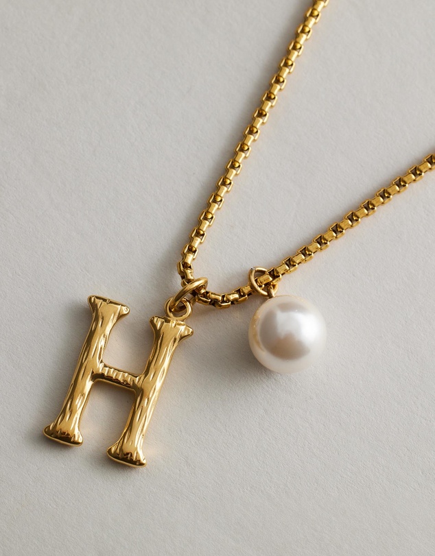 Zahar - Pearl Letter H Necklace