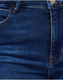 GUESS - 1981 High Rise Skinny Jeans