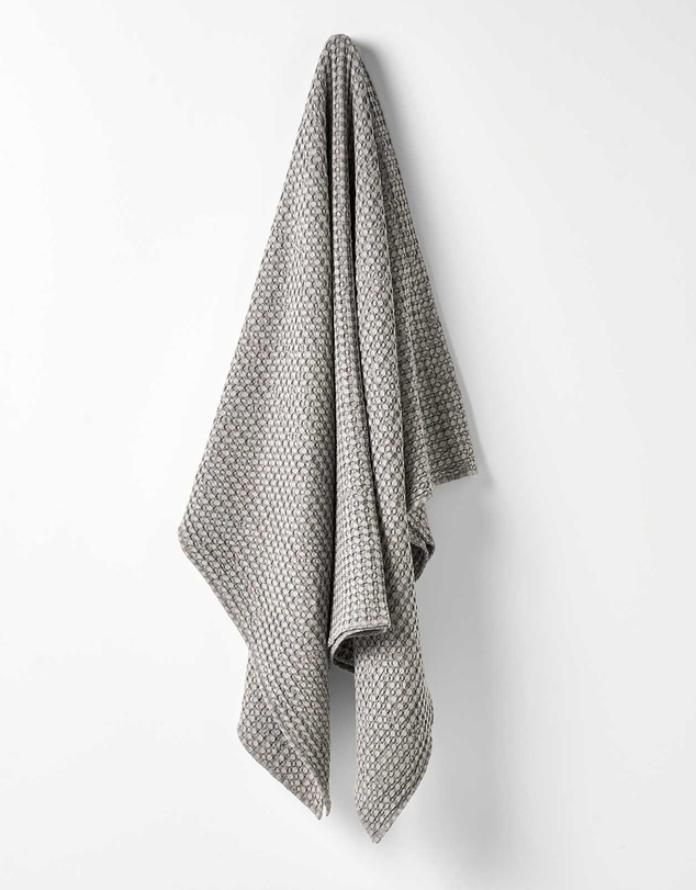 Aura Home - Waffle Throw