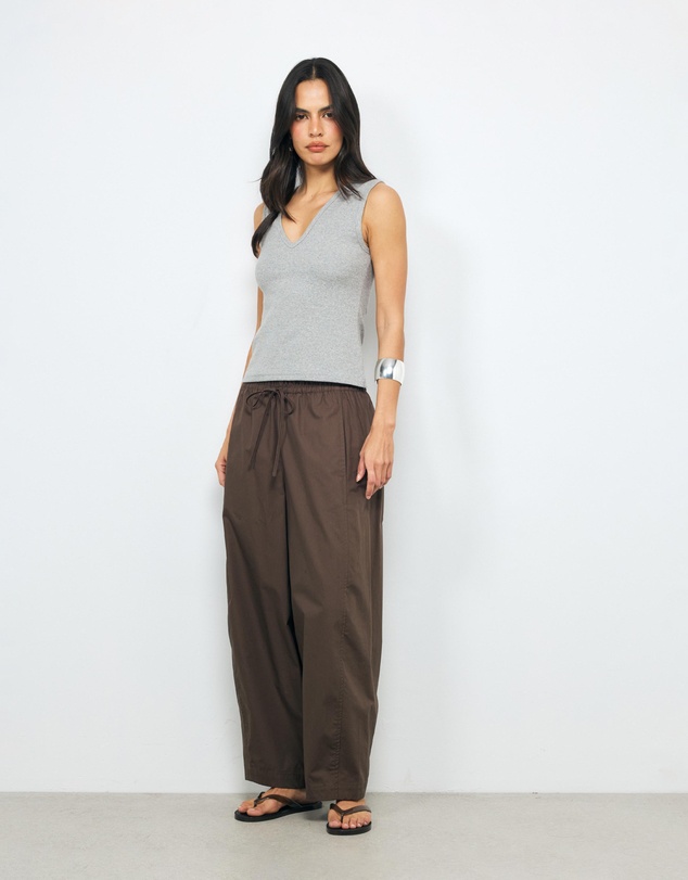 AERE - Cotton V Neck Tank