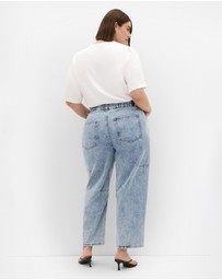 City Chic - Plus size Harley Fit Bridget Barrel Ankle Grazer Jean - vintage mid wash