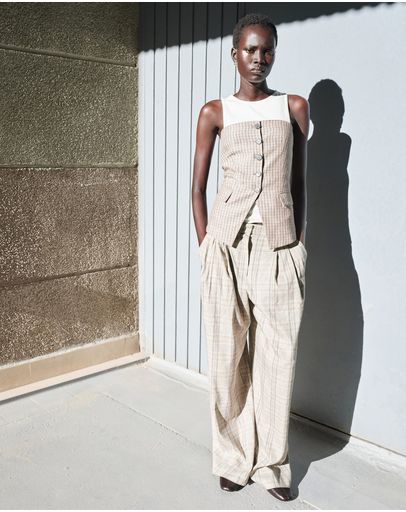 Light & Pastel Gray