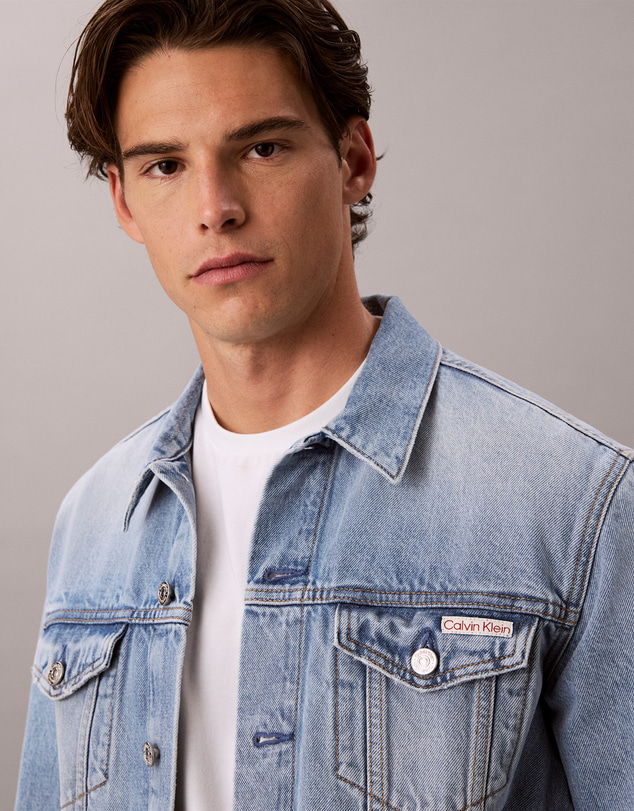 Calvin Klein Jeans - Classic Retro Denim Trucker Jacket