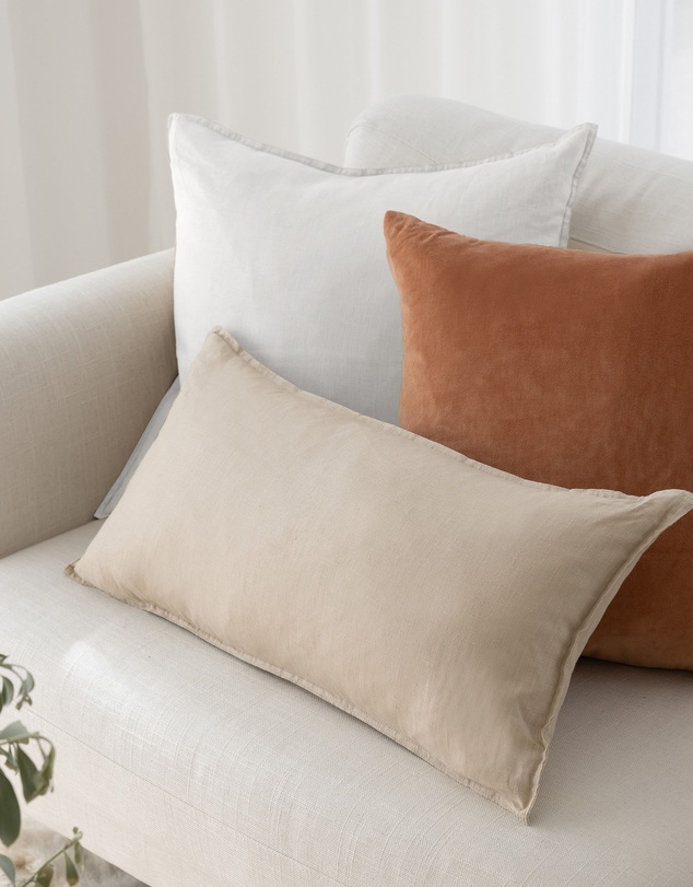 Bambury - Linen Hemmed Cushion