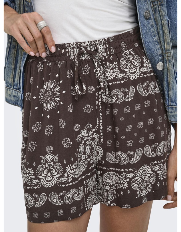 ONLY - Ambel Bandana Print Shorts