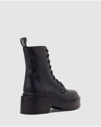 ROC Boots Australia - Tomboy
