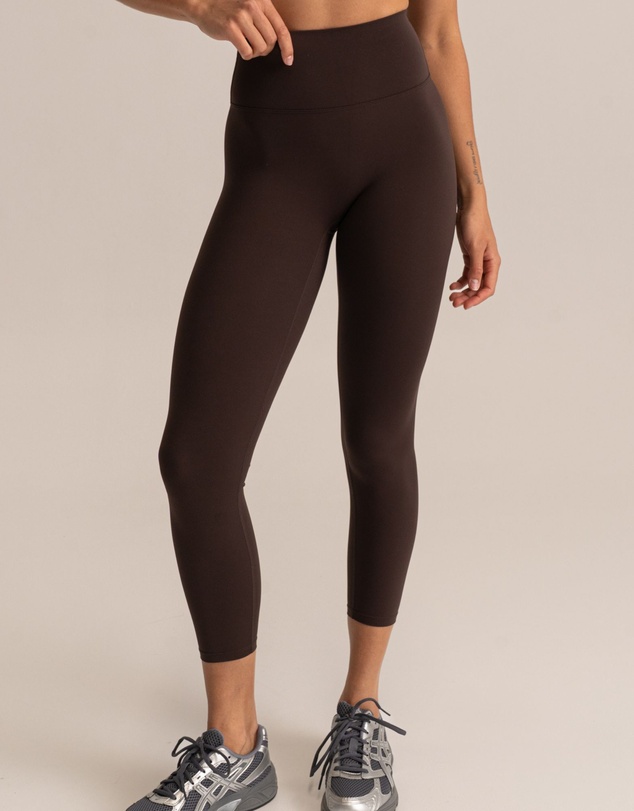 HyperLuxe The Label - Shape 7/8 Legging