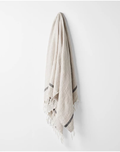 Aura Home - Herringbone Throw