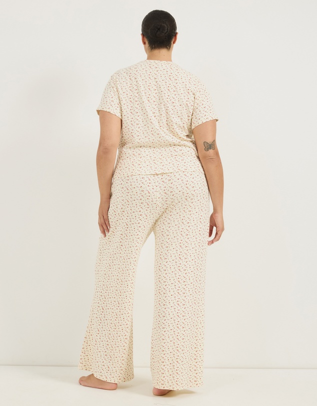 Atmos&Here Curvy - Rue Short Sleeve T-Shirt Pyjama Set