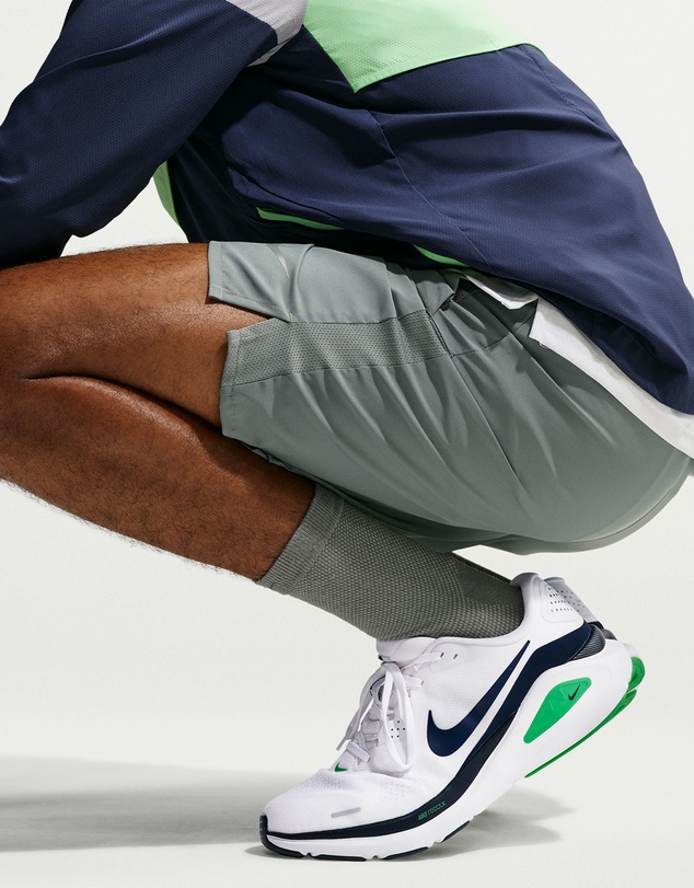 Nike - Nike Structure 26 - Men's