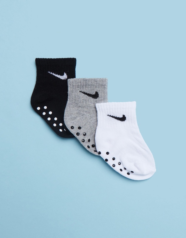 Nike - 3-Pack Core Swoosh No Slip Infant Ankle Socks - Babies
