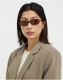 Miu Miu - 0MU 11ZS