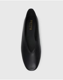 Betts - Lennox Round Toe Ballet Flats