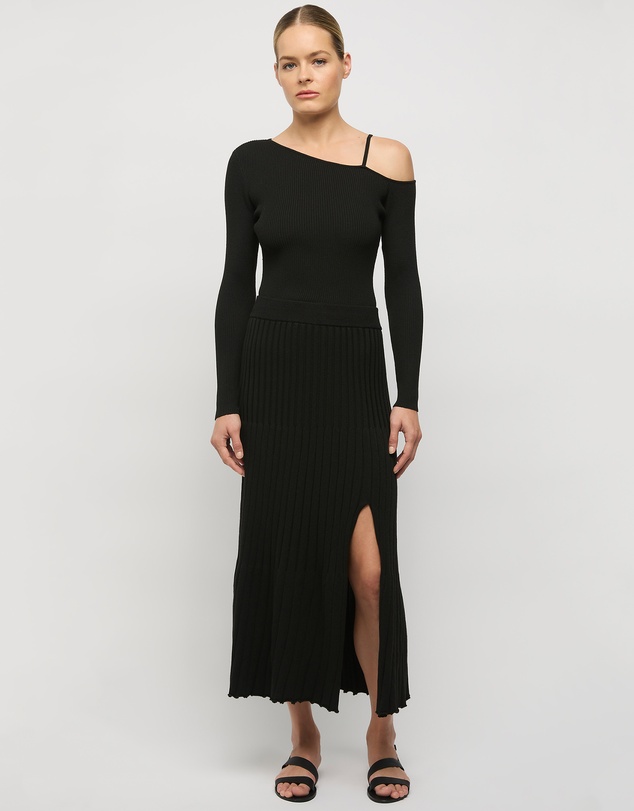 FRIEND of AUDREY - Vlada Asymmetric Knit Top