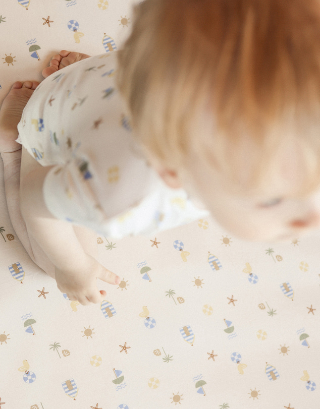 Kynd Baby - Fitted Cot Sheet in Beach Box