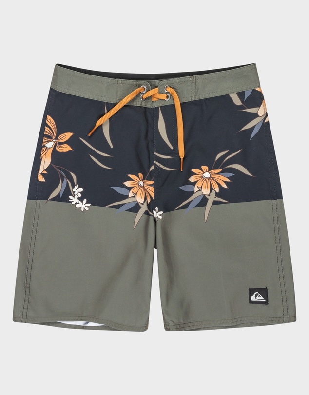 Quiksilver - Boys 8 to 16 Everyday 17