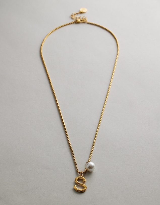Zahar - Pearl Letter S Necklace