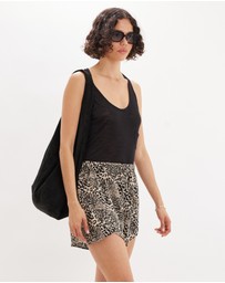 Amelius - Leona Animal Print Short