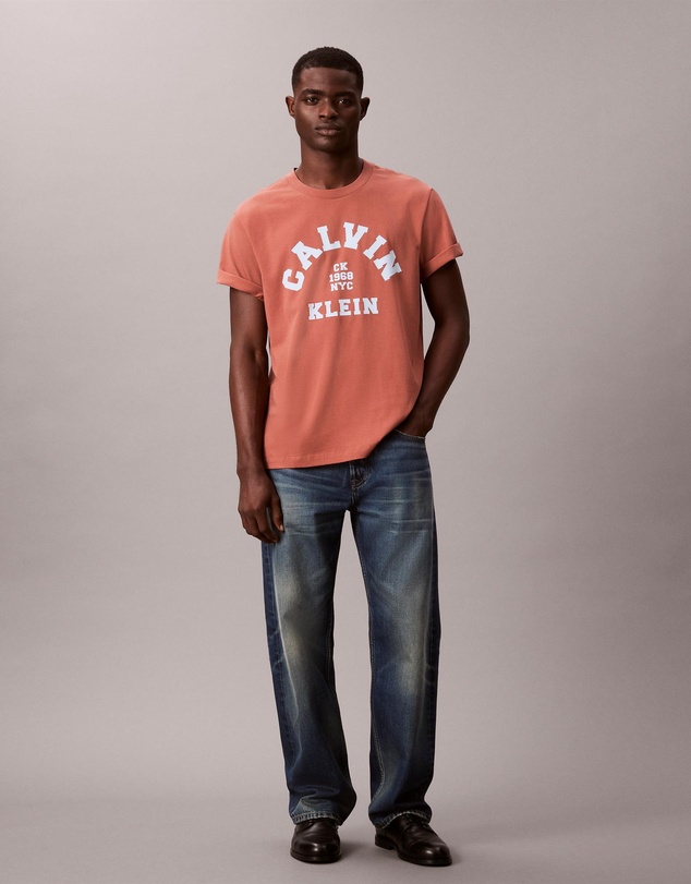 Calvin Klein Jeans - Varsity Logo Graphic Relaxed T-Shirt