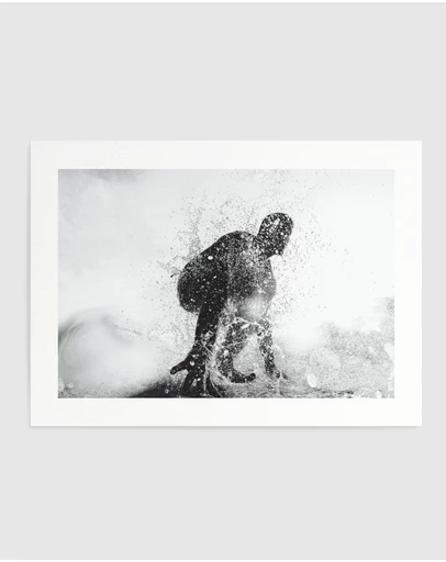 Olive et Oriel - Surf Spray Gold Coast Art Print