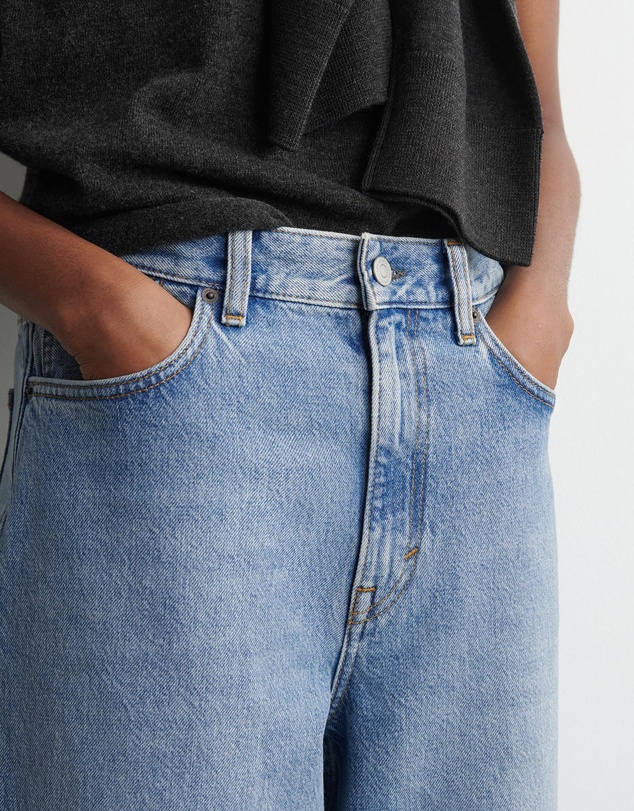 COS - Arch Tapered Jeans