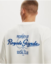 Cotton On - Box Fit Text T-Shirt