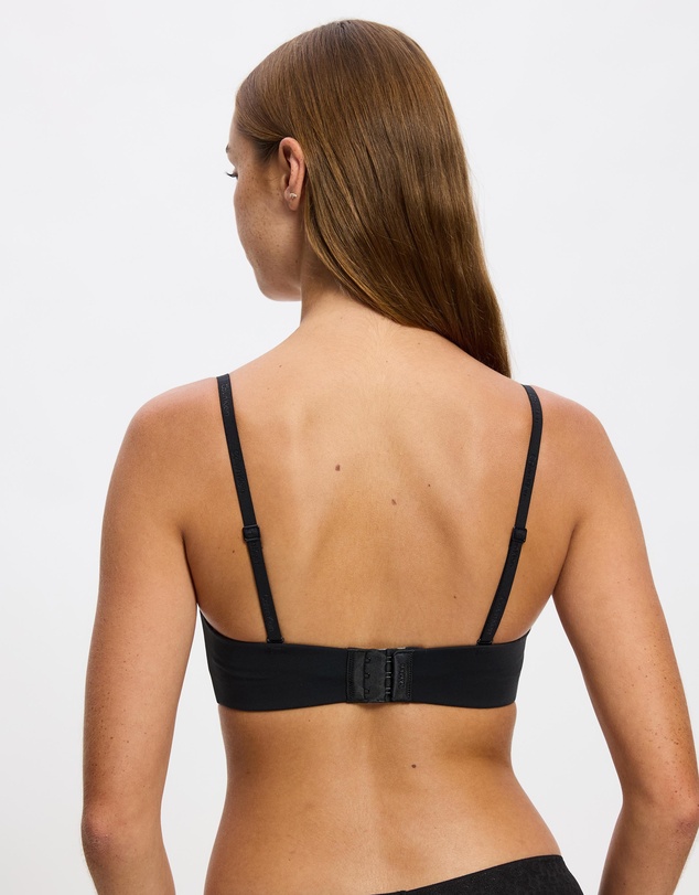 Calvin Klein - Perfectly Fit Lightly Lined Strapless Bra