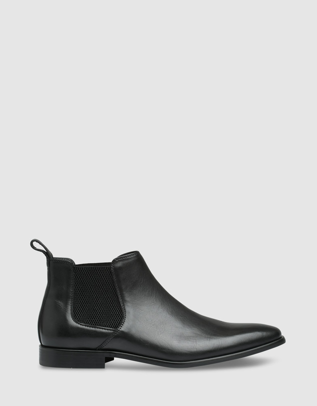 yd. - New York Chelsea Leather Boot