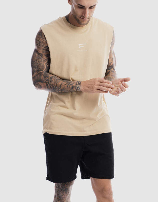 First Division - Pro Centre Tank