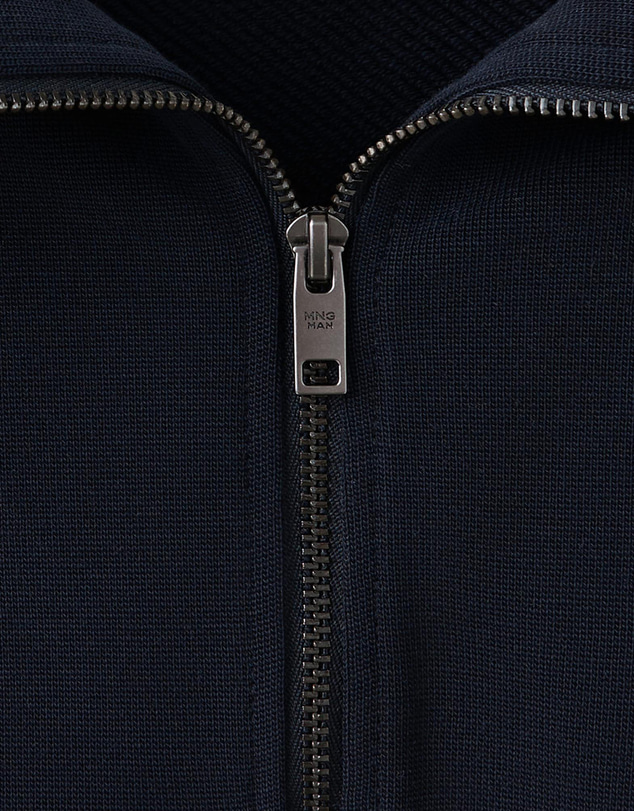 M.N.G - Tepperz Sweatshirt
