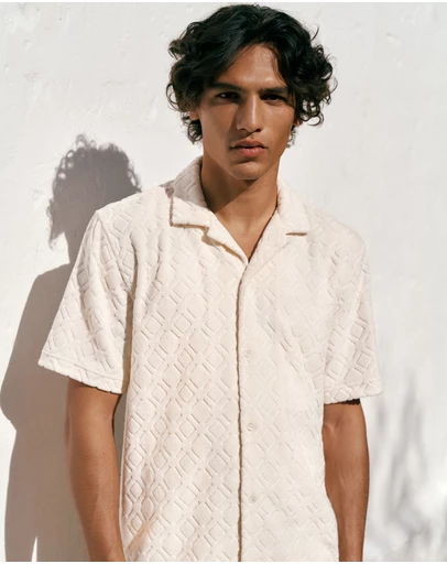 Trenery - Terry Geo Tile Camp Shirt in Parchment