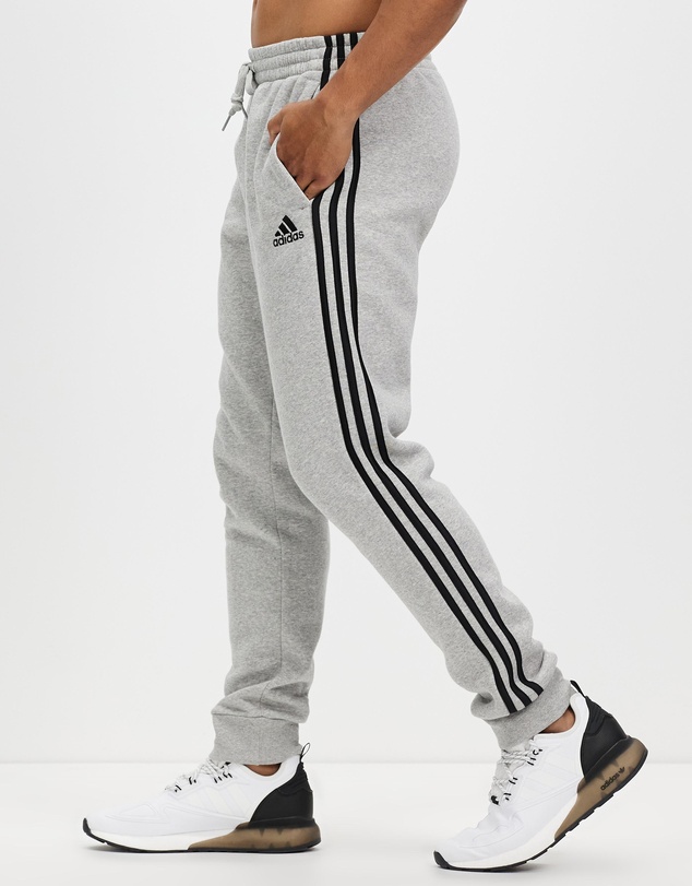 adidas Performance - Essentials Fleece Tapered Cuff 3-Stripes Pants