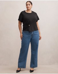 Forever New Curve - Lani Curve Hardware Detail T-shirt