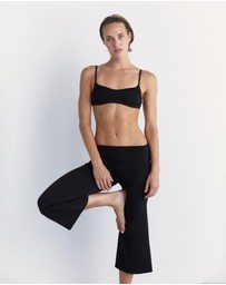 Pinky & Kamal - 7/8 Yin Flare Pants