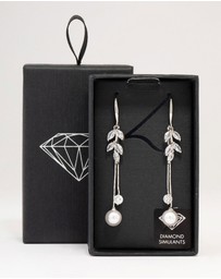 Lovisa - Silver Cubic Zirconia Leaf & Pearl Drop Earrings