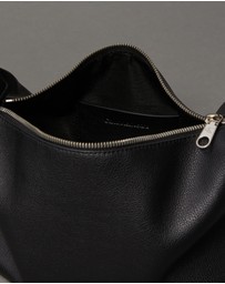 Calvin Klein - Ultralight Shoulder Bag