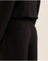 Review - Vivien Pants