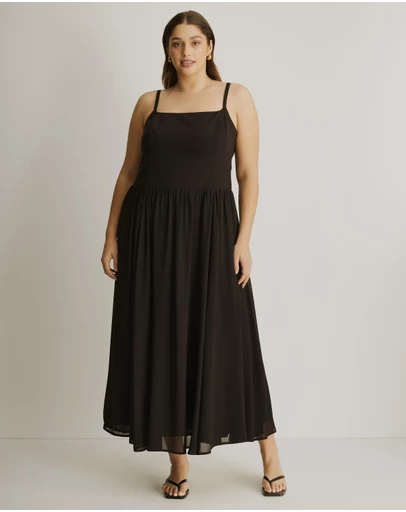 Atmos&Here Curvy - Amie Contrast Pleat Skirt Maxi Dress