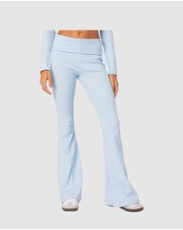 EDIKTED - Coffee Break Ribbed Flare Leggings