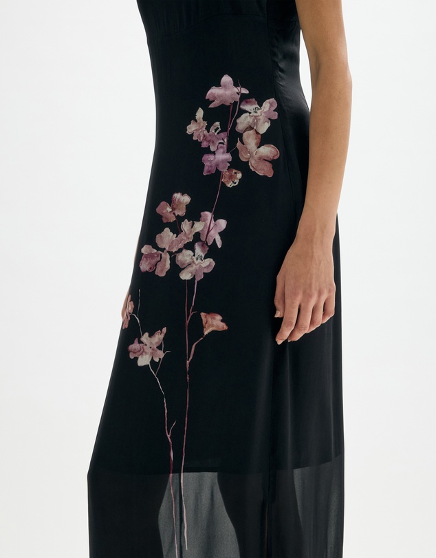 Minima Esenciales - Althea Floral Midi Dress