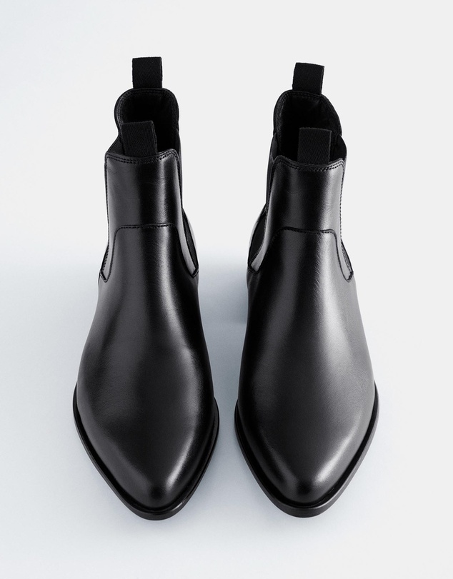 & Other Stories - Pointed-Toe Leather Chelsea Boots