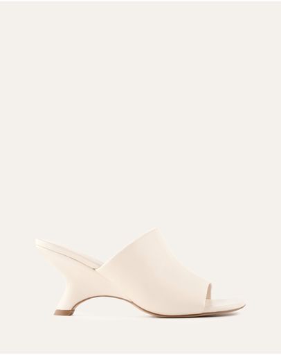 OFF WHITE LEATHER