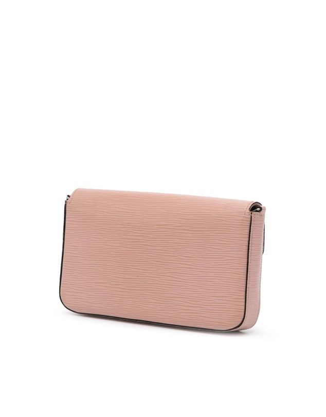 Pre-Loved by Azura Reborn - Pre-Loved louis vuitton Elegant Chain Shoulder Bag: Stylish and Compact Accessory