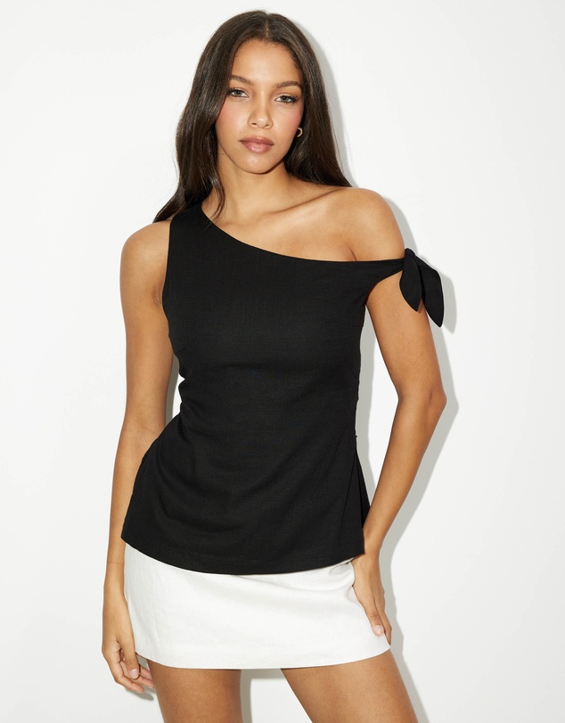 Dazie - Wednesday One Shoulder Linen Blend Top