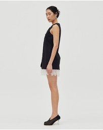 Third Form - Nocturne Lace Trim Mini