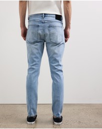 Neuw - Ray Tapered Jeans